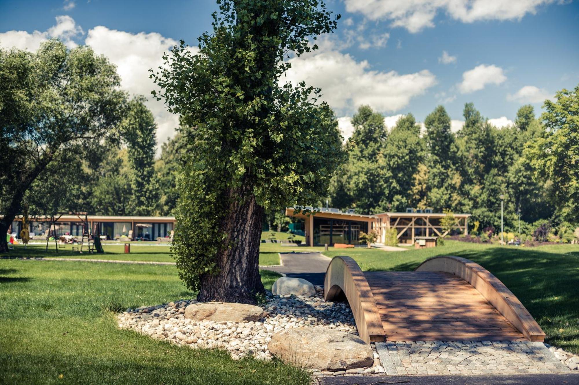 Villa Resort & Organic Spa - Zahajen Prodej Letni Sezony Ceske Budejovice Dış mekan fotoğraf